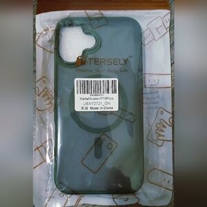 Green Phone Case for iPhone 16 Plus